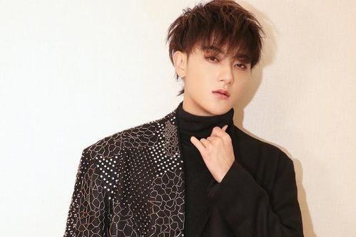 黄子韬最新爆料微博,揭秘娱乐圈不为人知的幕后故事 第2张 黄子韬最新爆料微博,揭秘娱乐圈不为人知的幕后故事 第2张