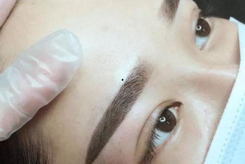 海南新闻爆料纹眉视频,揭秘纹眉全过程及注意事项  第1张