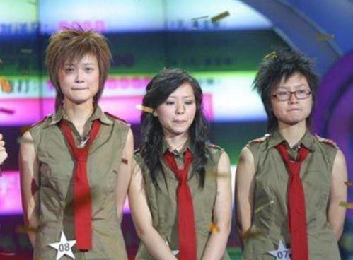 娱乐吃瓜酱女声唱的歌叫什么,她唱的那首叫什么？