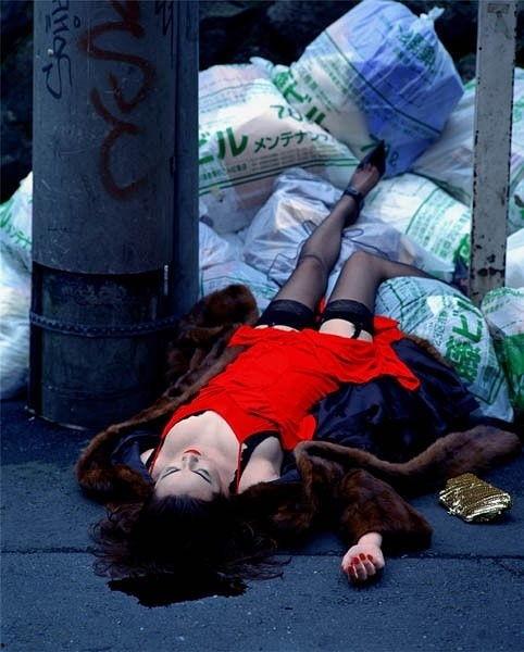 女尸拍照在线观看,探寻死亡背后的真相