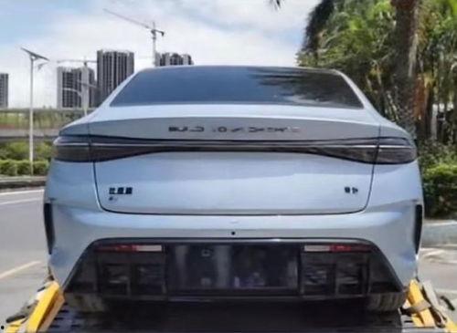 比亚迪海豹爆料事件视频,揭秘新车型背后的秘密与争议 第2张 比亚迪海豹爆料事件视频,揭秘新车型背后的秘密与争议 第2张