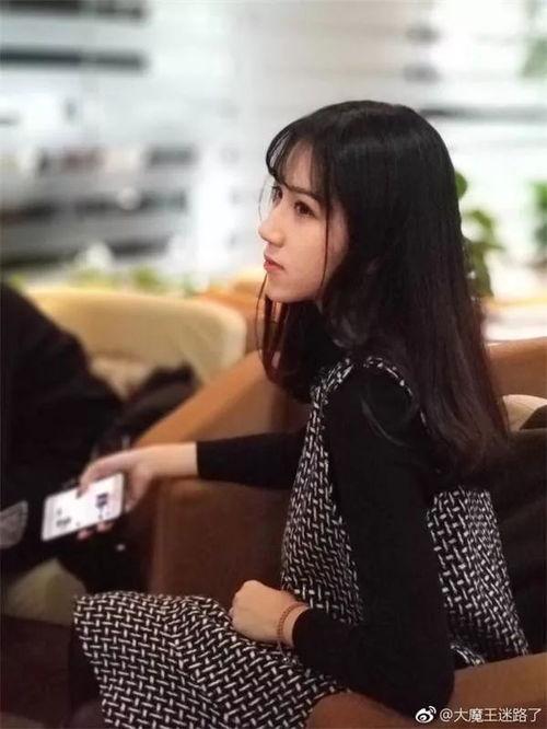 爆料大连小姐姐视频,视频走红引发热议！  第3张