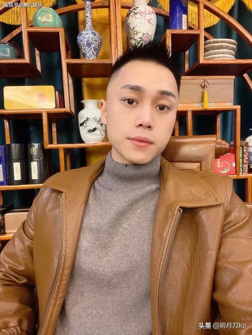 老表爆料刘二狗视频,老表爆料背后的惊人真相  第2张